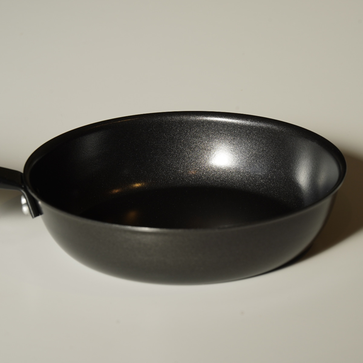 パール金属 鉄フライパン 14cm ガス火専用 プチッと ミニサイズ