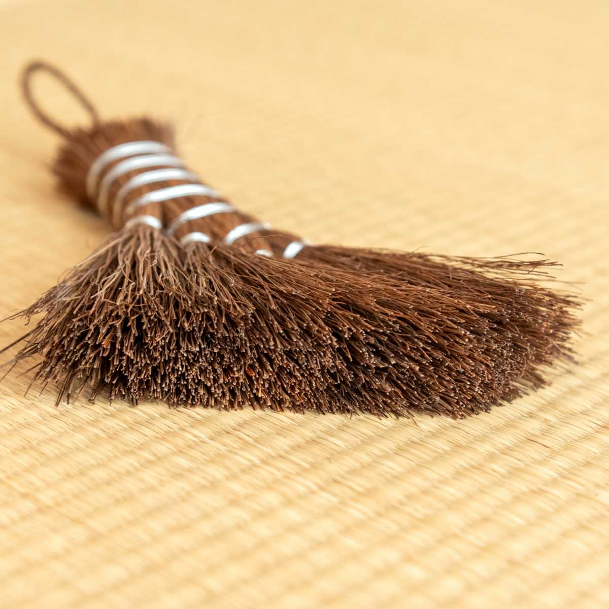 高田耕造商店 棕櫚ほうき しゅろのやさしい小ぼうき 四玉 とさか