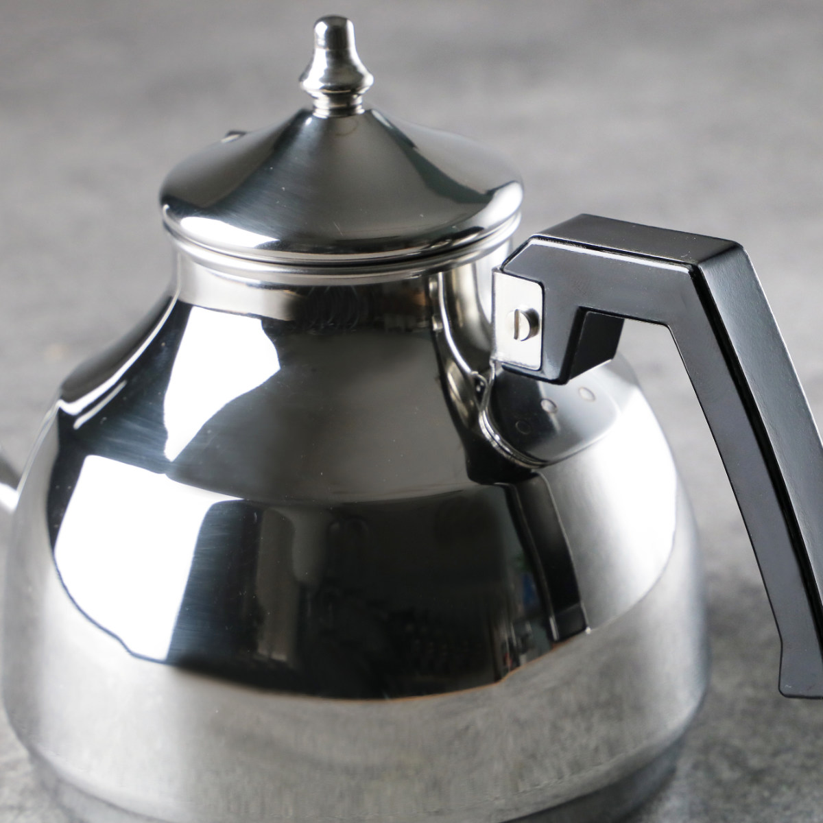 工房アイザワ ブラックピーマン ドリップサーバー 1.1L （ ドリップ