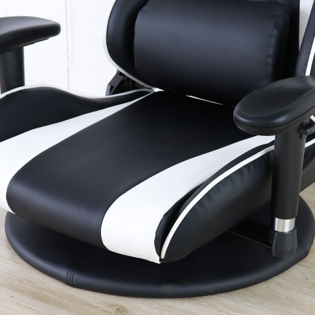 ゲーミングチェア 座椅子 疲れにくい 座面高18cm 回転 （ ゲーミング座椅子 ゲーム 専用 椅子 パソコン チェア ） | ブランド登録なし | 20