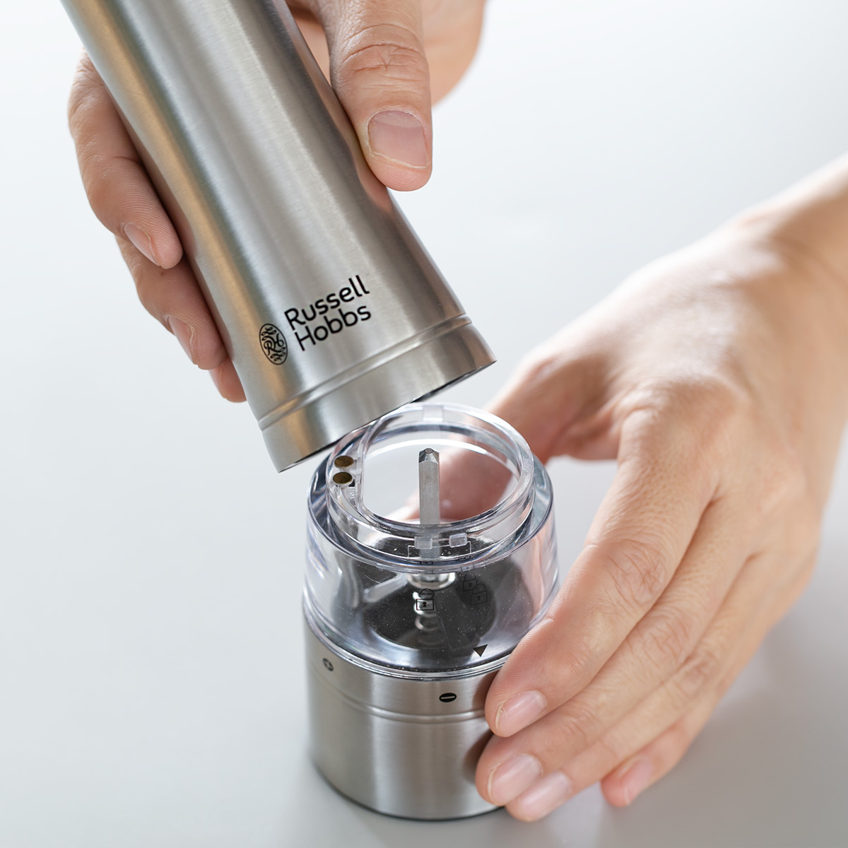 RUSSELL HOBBS（ラッセルホブス） 特典付き 電動ミル 2本セット ソルト