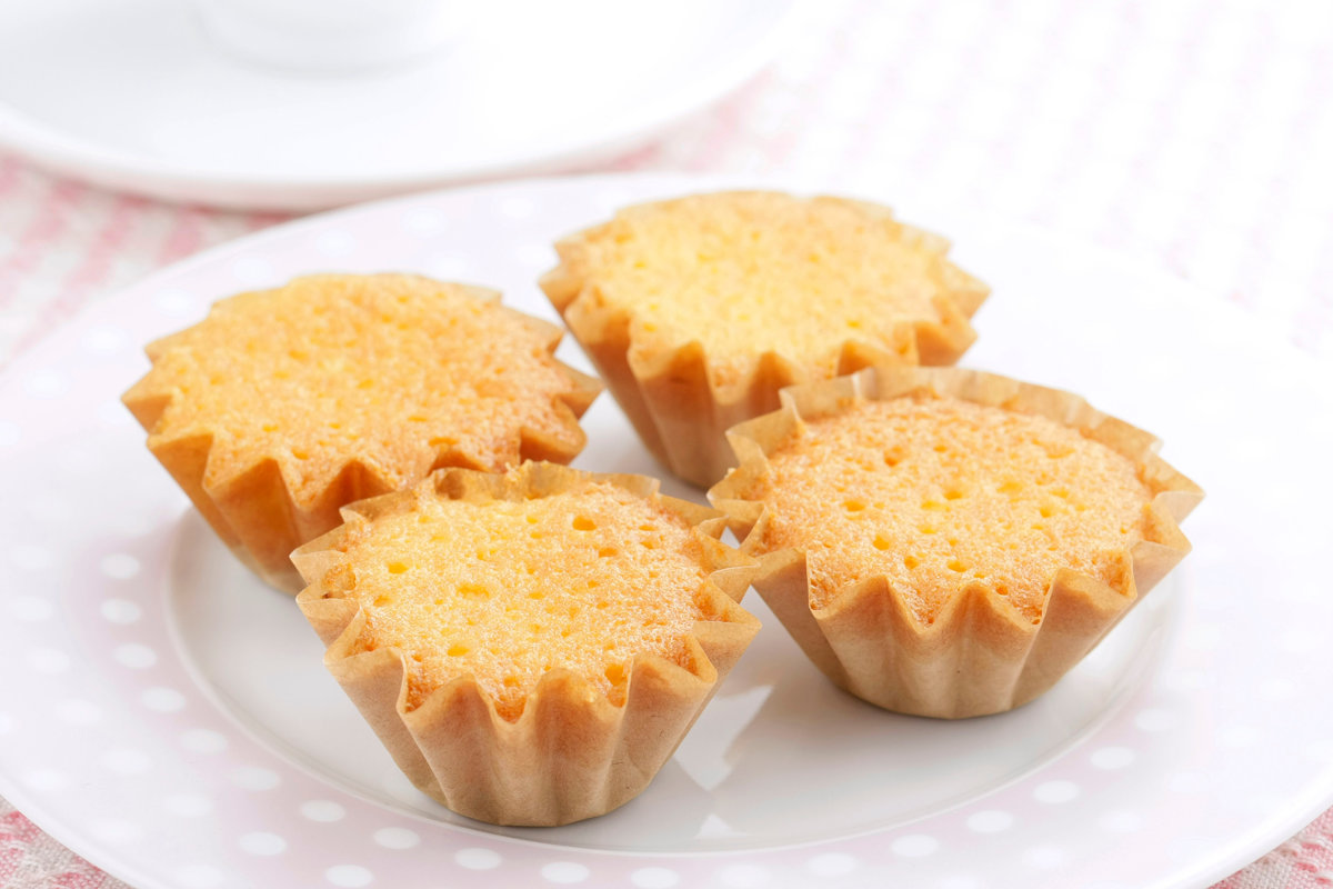 下村企販 マドレーヌ型 200枚 紙製 （ オーブン対応 マドレーヌ 型