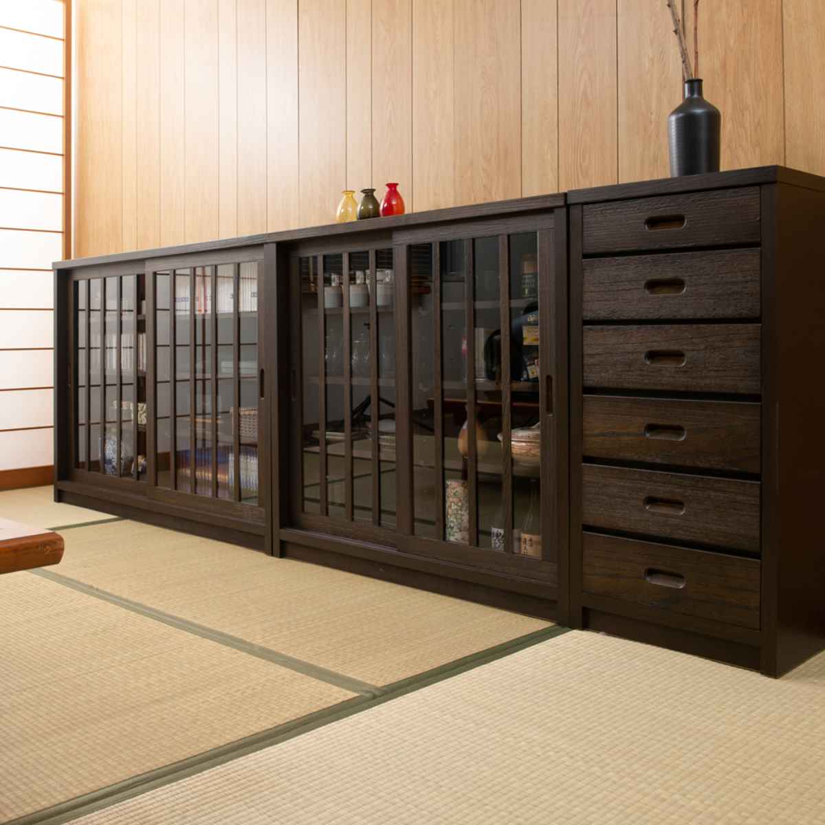 キャビネット 幅90.5cm ガラス引き戸 縦格子 和モダン調 日本製 完成品 