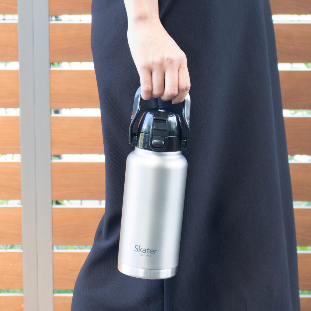 スケーター 水筒 1L ハンドル付ダイレクトボトル 保冷専用 （ 保冷 直