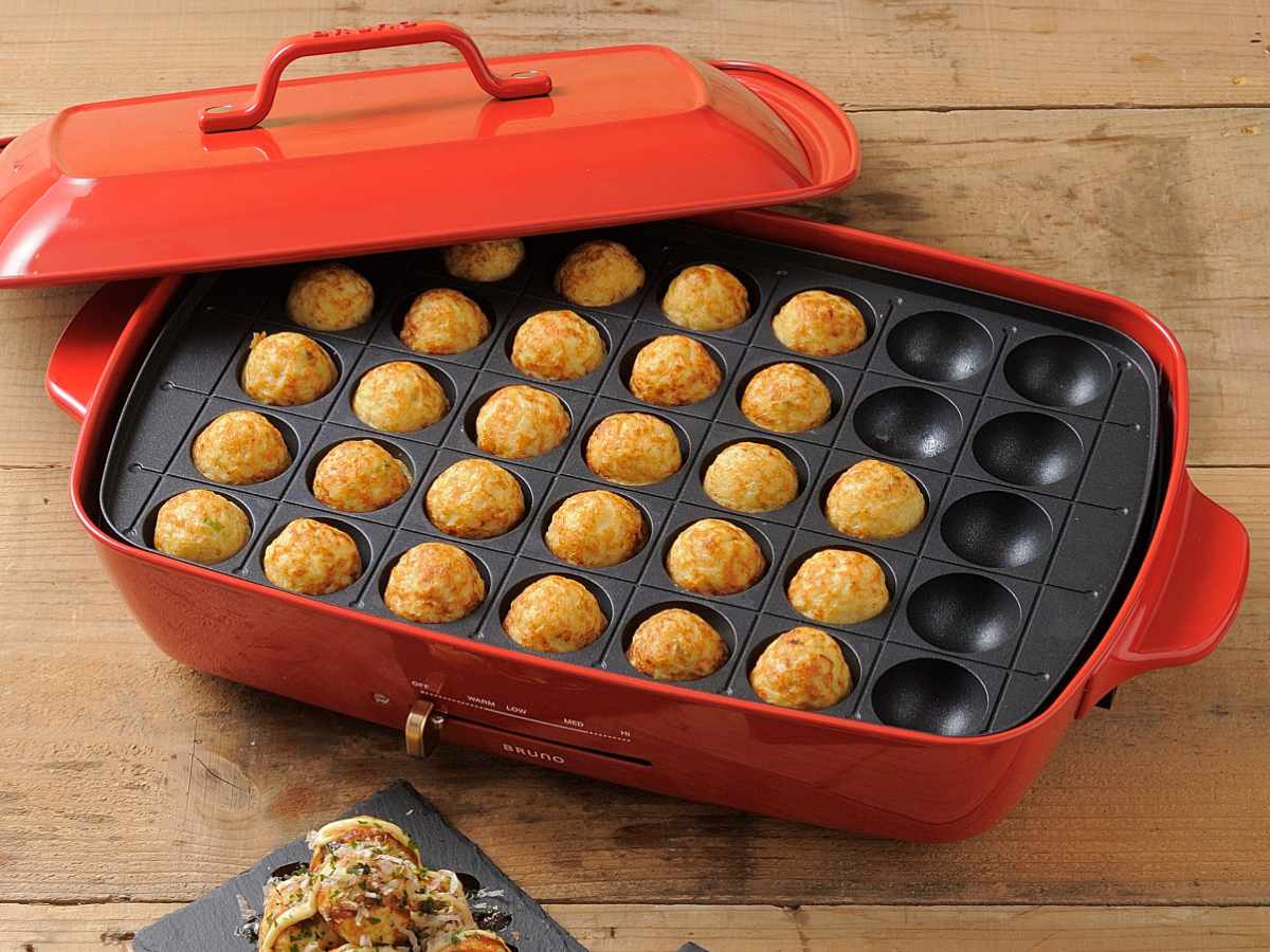 BRUNO ホットプレート グランデサイズ レッド たこ焼きプレート付き 楽天市場】【365日出荷】 ブルーノ BRUNO ホットプレート グランデ