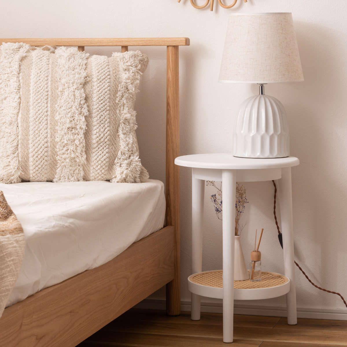 東谷 サイドテーブル ラタン調 高さ50cm ラウンド シック （ 丸 籐