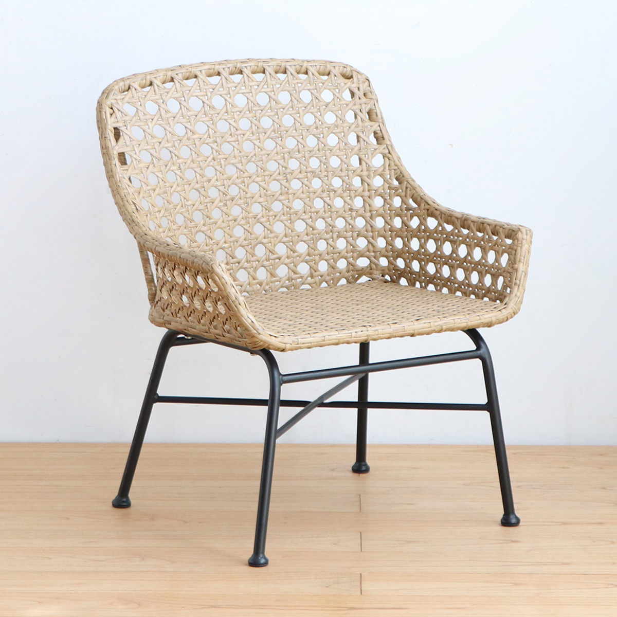 東馬（Tohma） リゾネア ベンチソファ 1人掛け 座面高44cm ラタン調