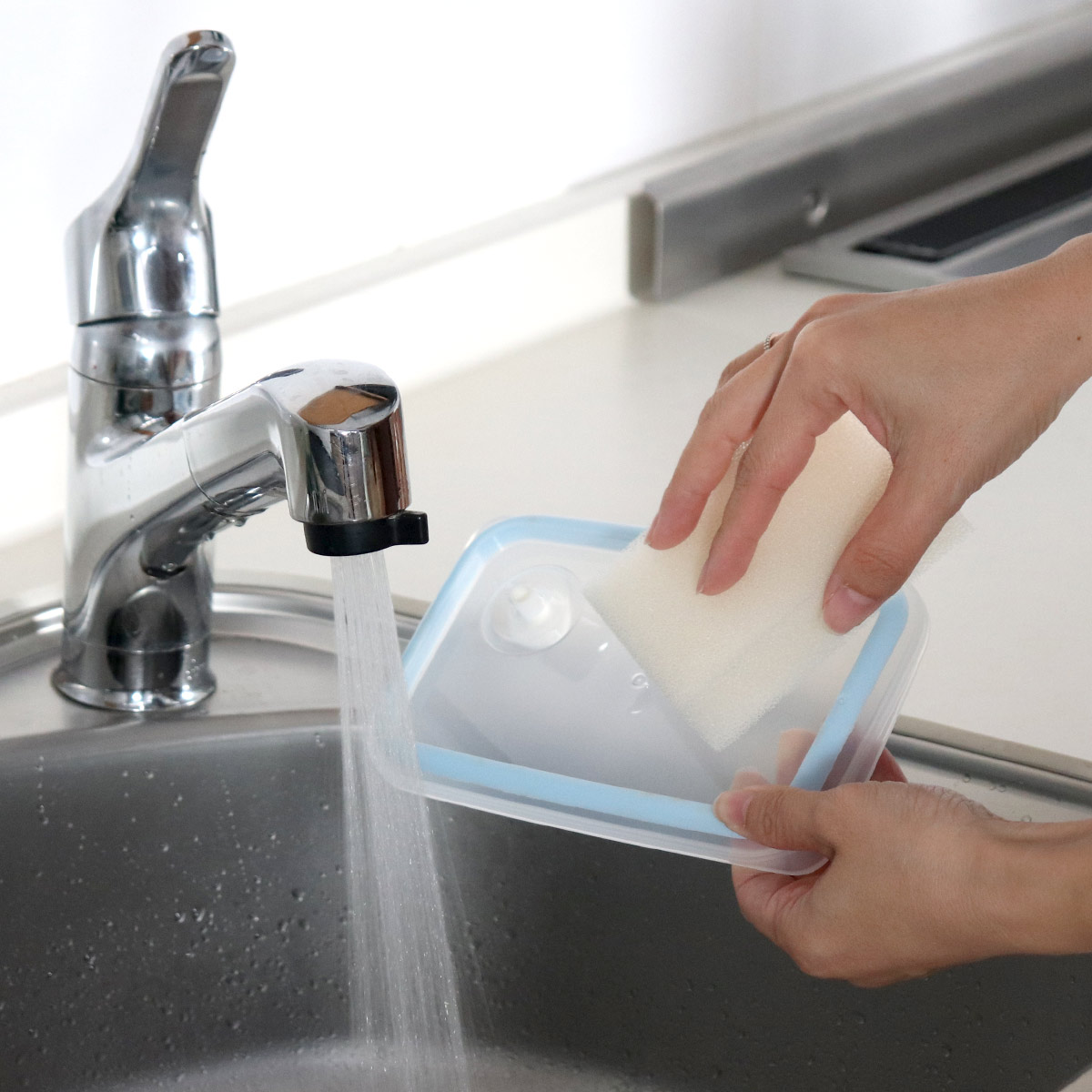 パール金属 保存容器 640ml Easy Clean 浅型密閉保存容器 M （ 日本製