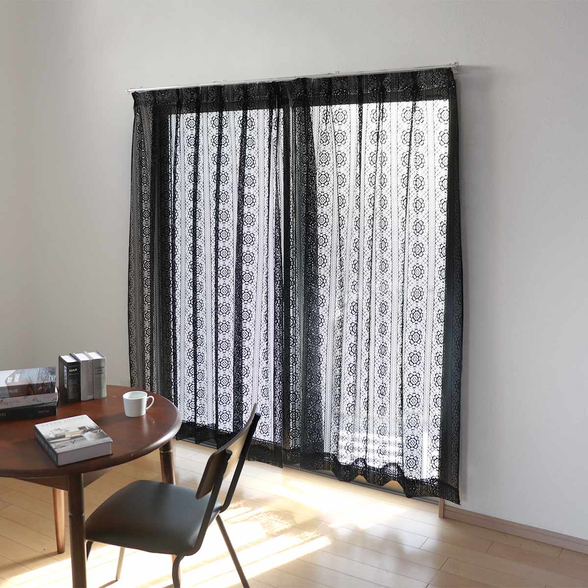 レースカーテン ブラックレース 130×176〜228cm 2枚組 （ カーテン