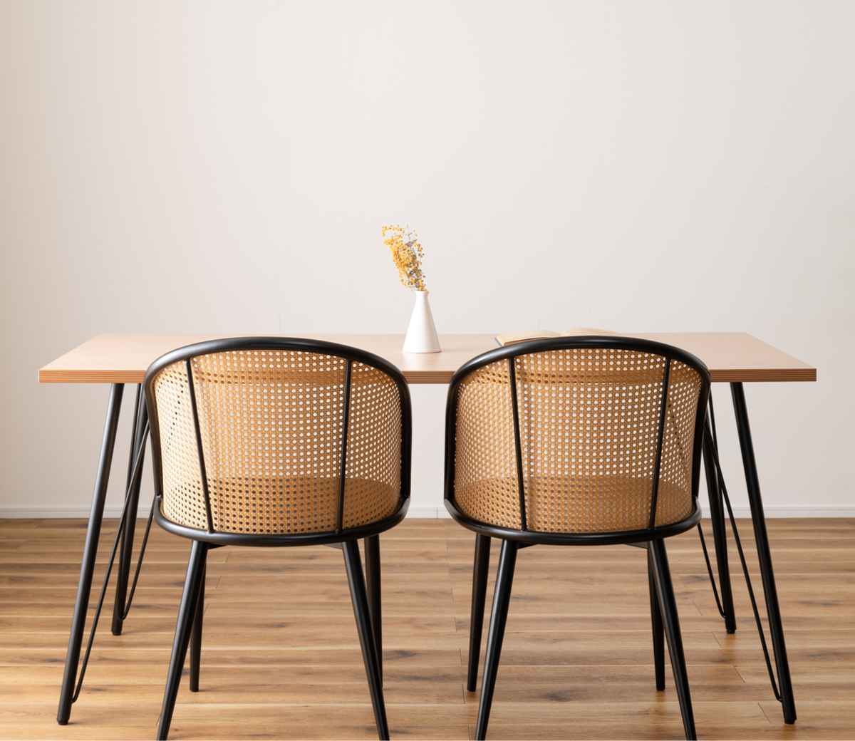 東谷 ダイニングチェア ラタン調 セミサークル 座面高46cm （ 椅子