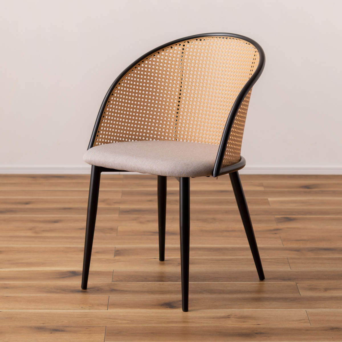 東谷 ダイニングチェア ラタン調 セミサークル 座面高46cm （ 椅子