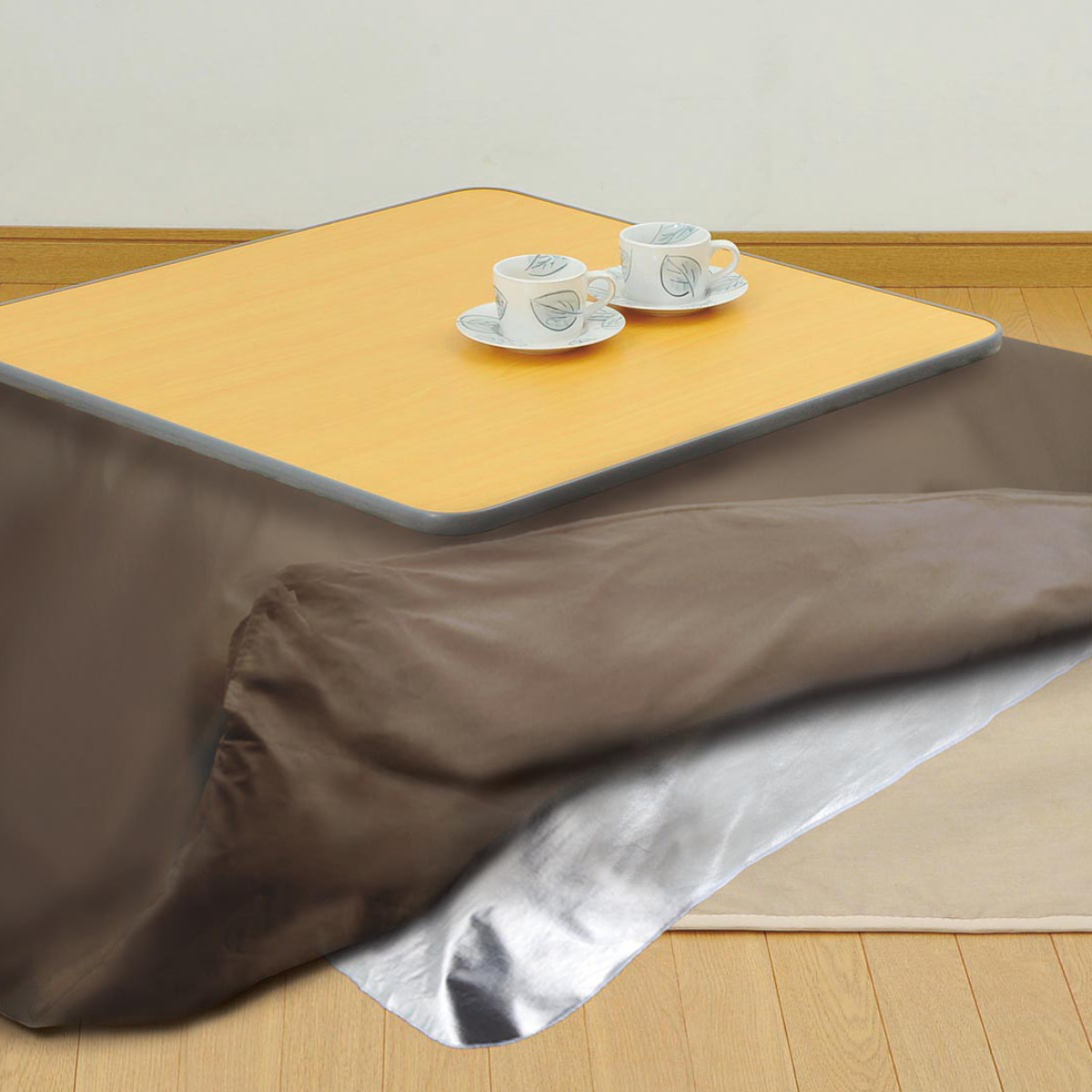こたつ内掛け保温シート 正方形 約36％節電 防水 150×150cm （ コタツ