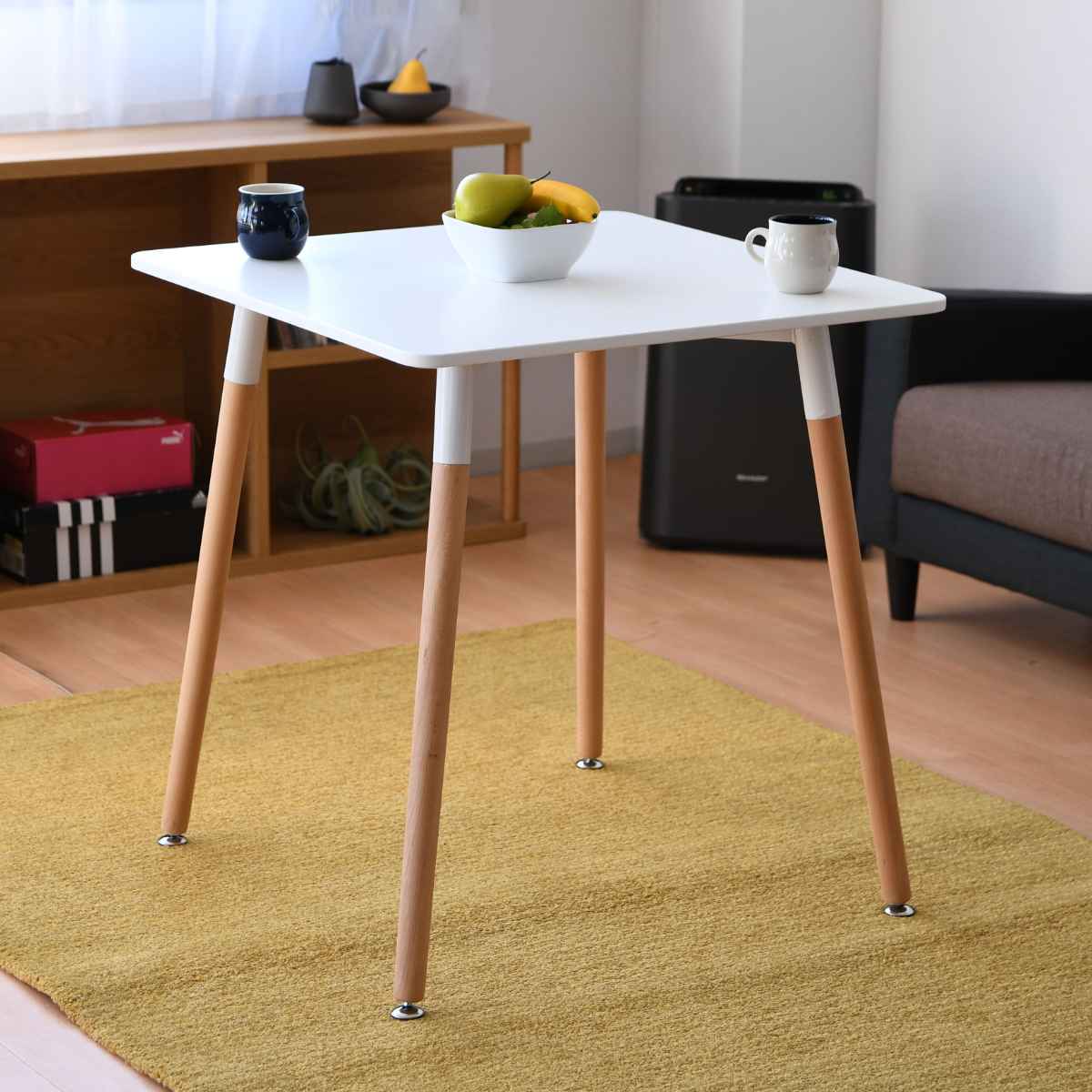 正方形ガラス天板 ダイニング テーブル 70cm×70cm 高さ 81cm カフェテーブル 一人暮らし 正方形 シンプル 清潔感 幅70cm