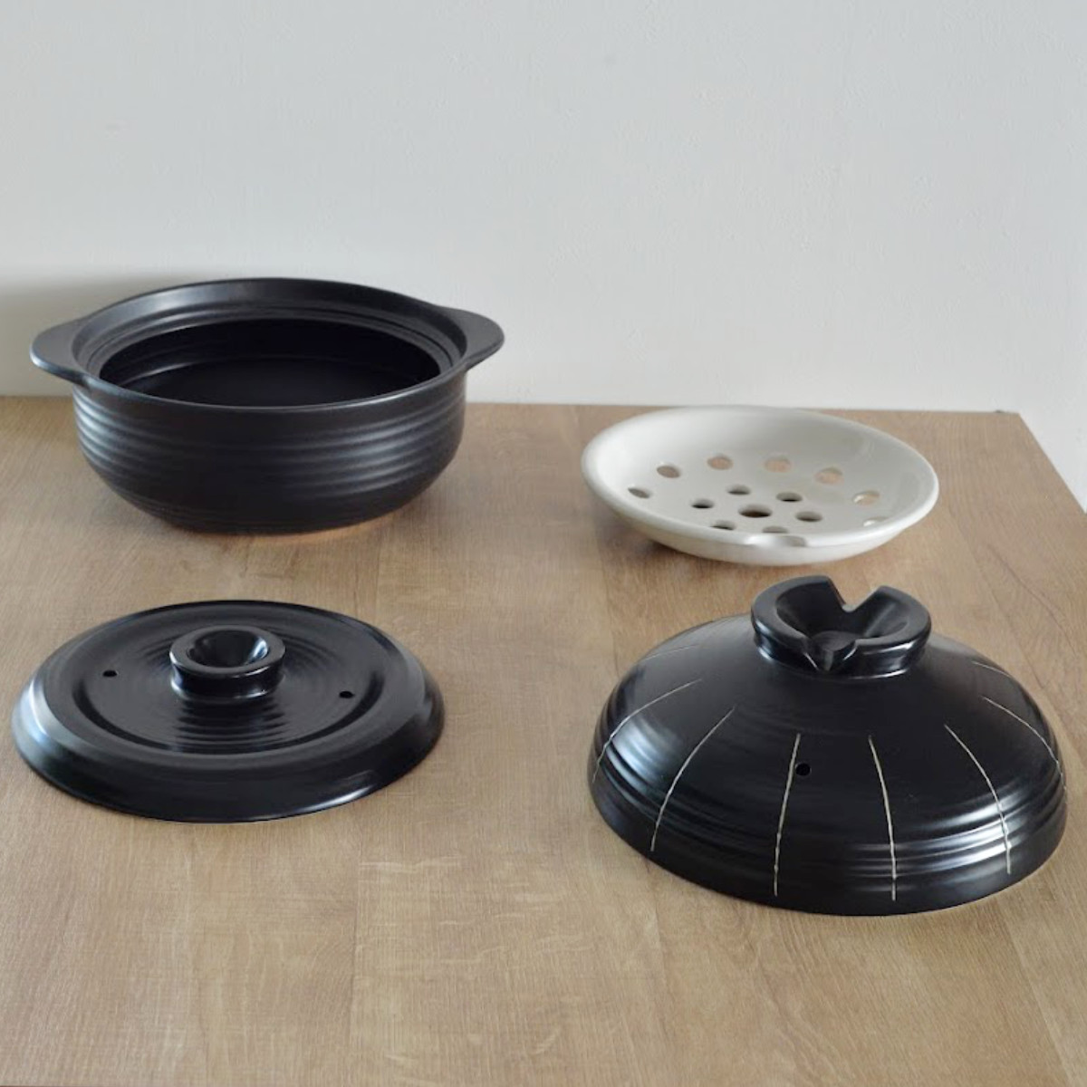 土鍋 8号 直火専用 墨十草 ニューなんでも土鍋 （ ガス火専用 卓上鍋