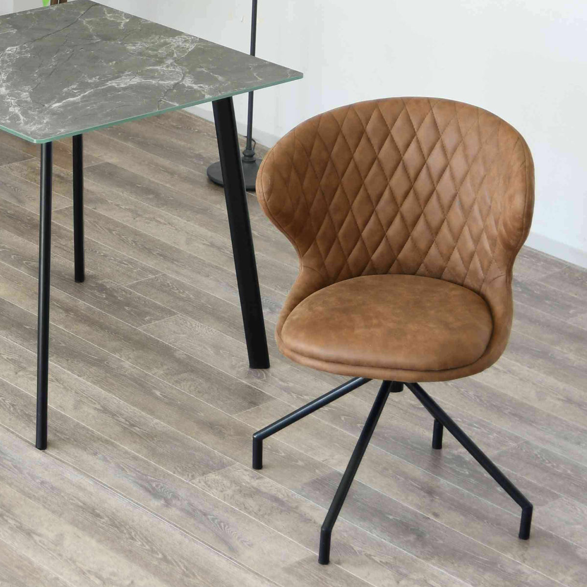 ダイニングチェア 回転 座面高50cm レザー調 カーゴ （ ファブリック