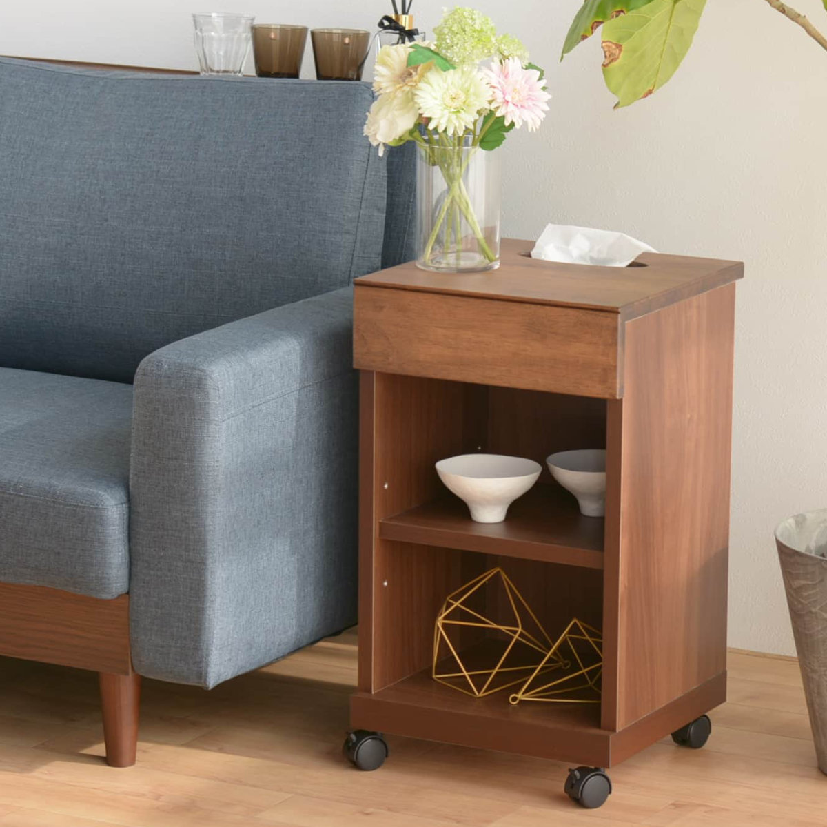 ナイトテーブル 高さ60cm キャスター付 シュシュツー （ サイド