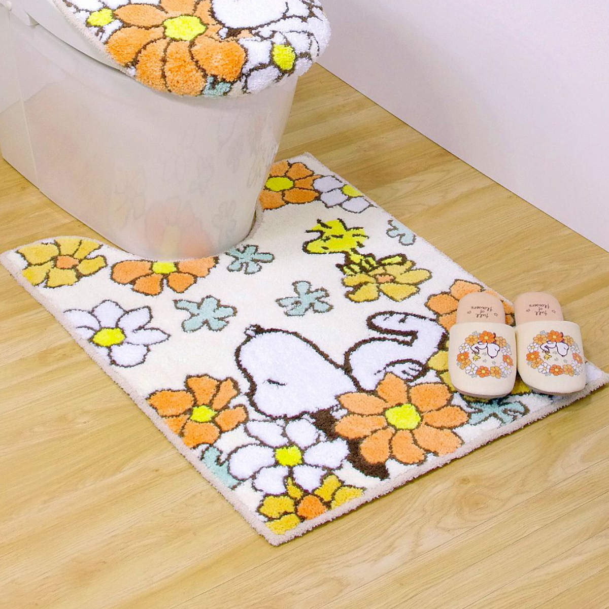 ピンク色　PEANUTS スヌーピー ロングトイレマットセット　新品 SNOOPY（スヌーピー） トイレマットセット 2点 約80×60cm ロングトイレ