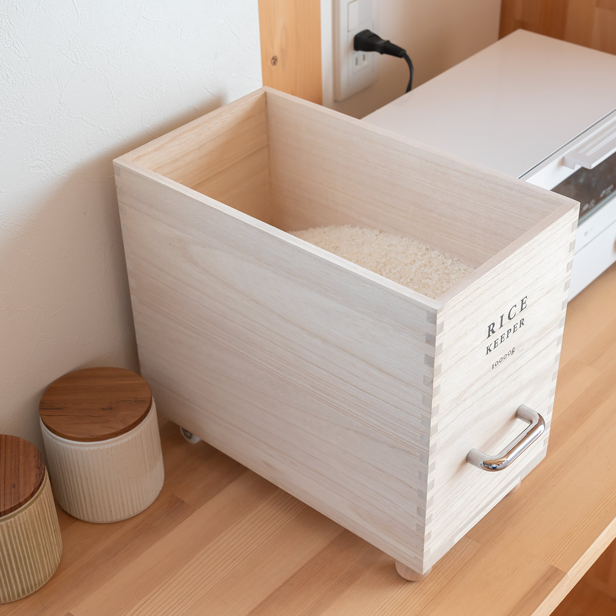 伊吹物産　技物専科　米びつ　10kg用 Amazon｜伊吹物産 ライスキーパー 桐米びつ10kg 技物専科