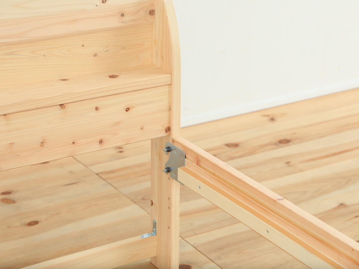 繊細すのこベッド ダブル 国産ひのき 宮棚 2口コンセント付 6本脚 日本