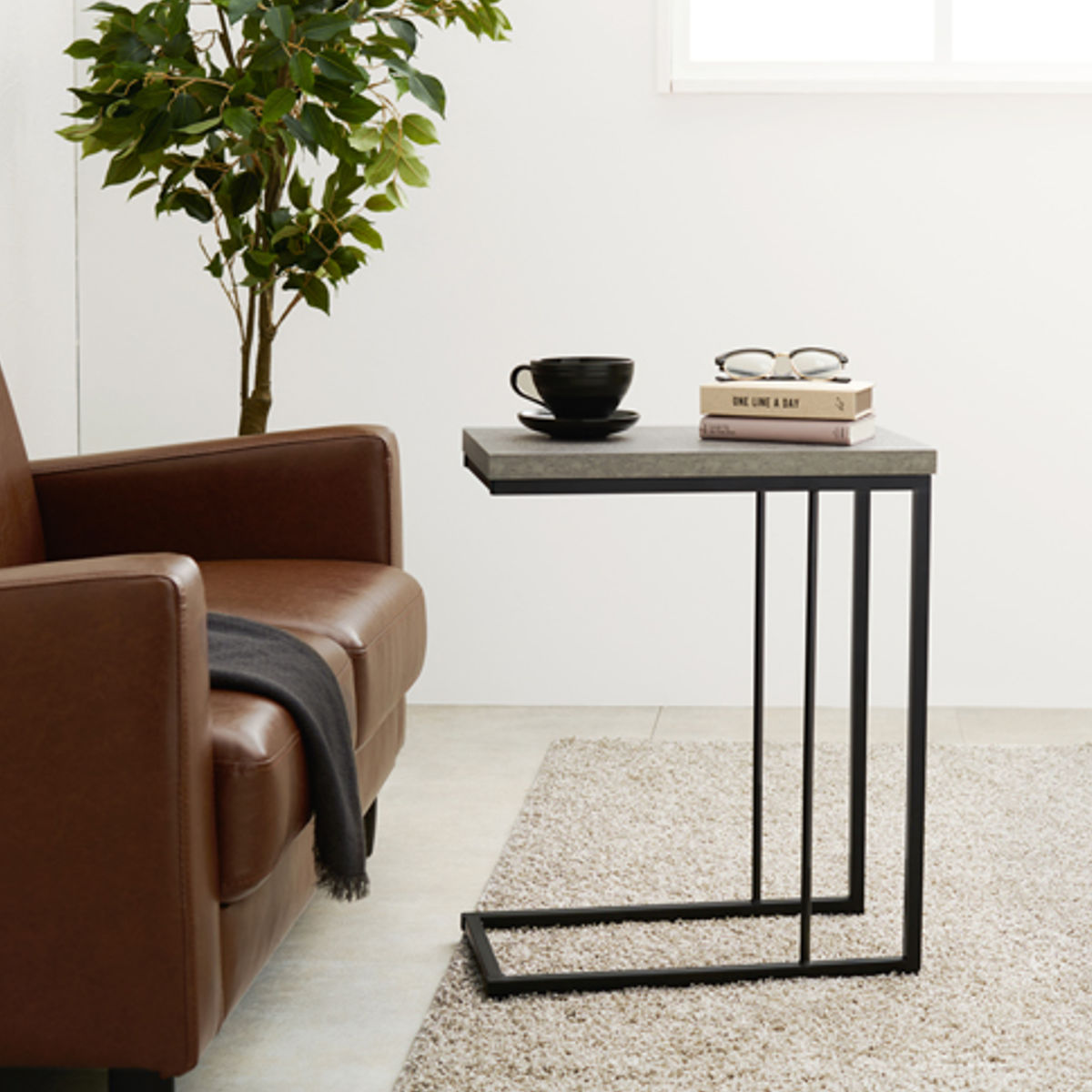 HAGiHARA（萩原） サイドテーブル スリム 軽量 お手入れ簡単 コの字型