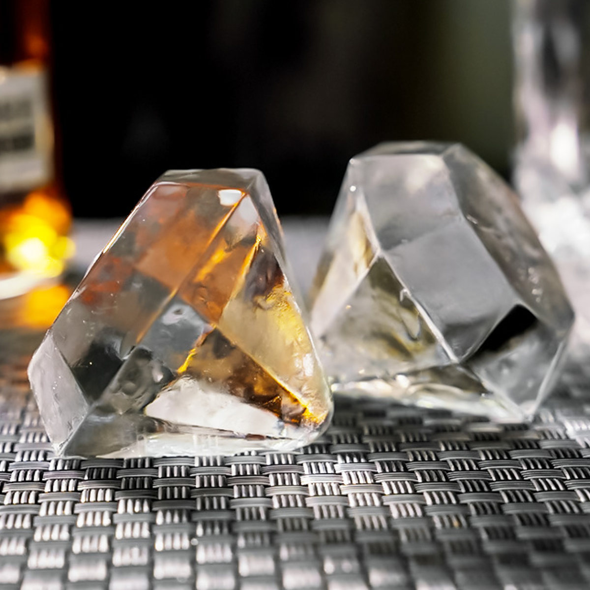 製氷器 ANZZYU 透明氷メーカー 2個取り （ アンズジュ ダイヤモンド型