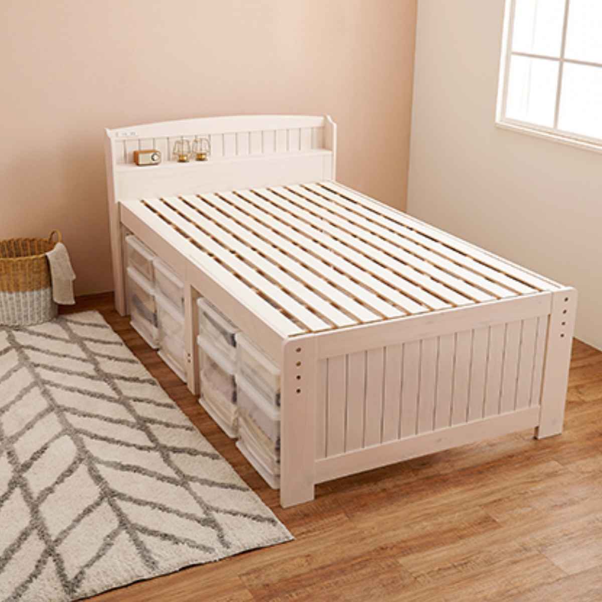 限定値下！ホワイト セミダブル　すのこベッドフレーム 3段階高さ調節付き　宮付 HAGiHARA（萩原） ベッド セミダブル 高さ3段階調節 宮棚 2口