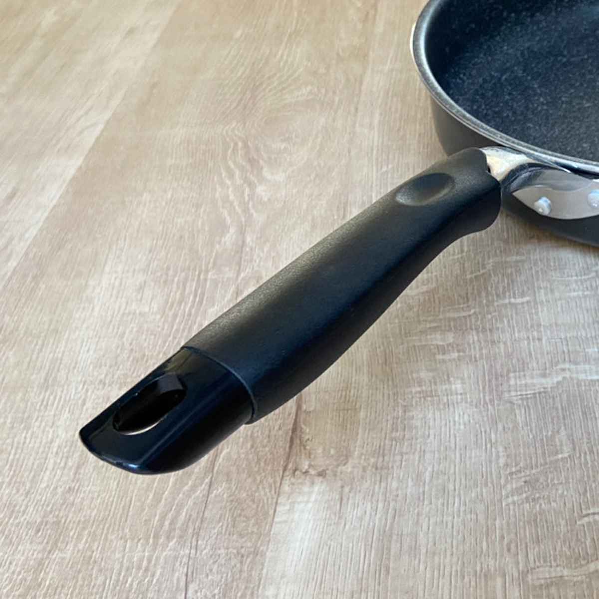 ナンセンジャパン フライパン 28cm IH対応 底広 底が広〜いフライパン2