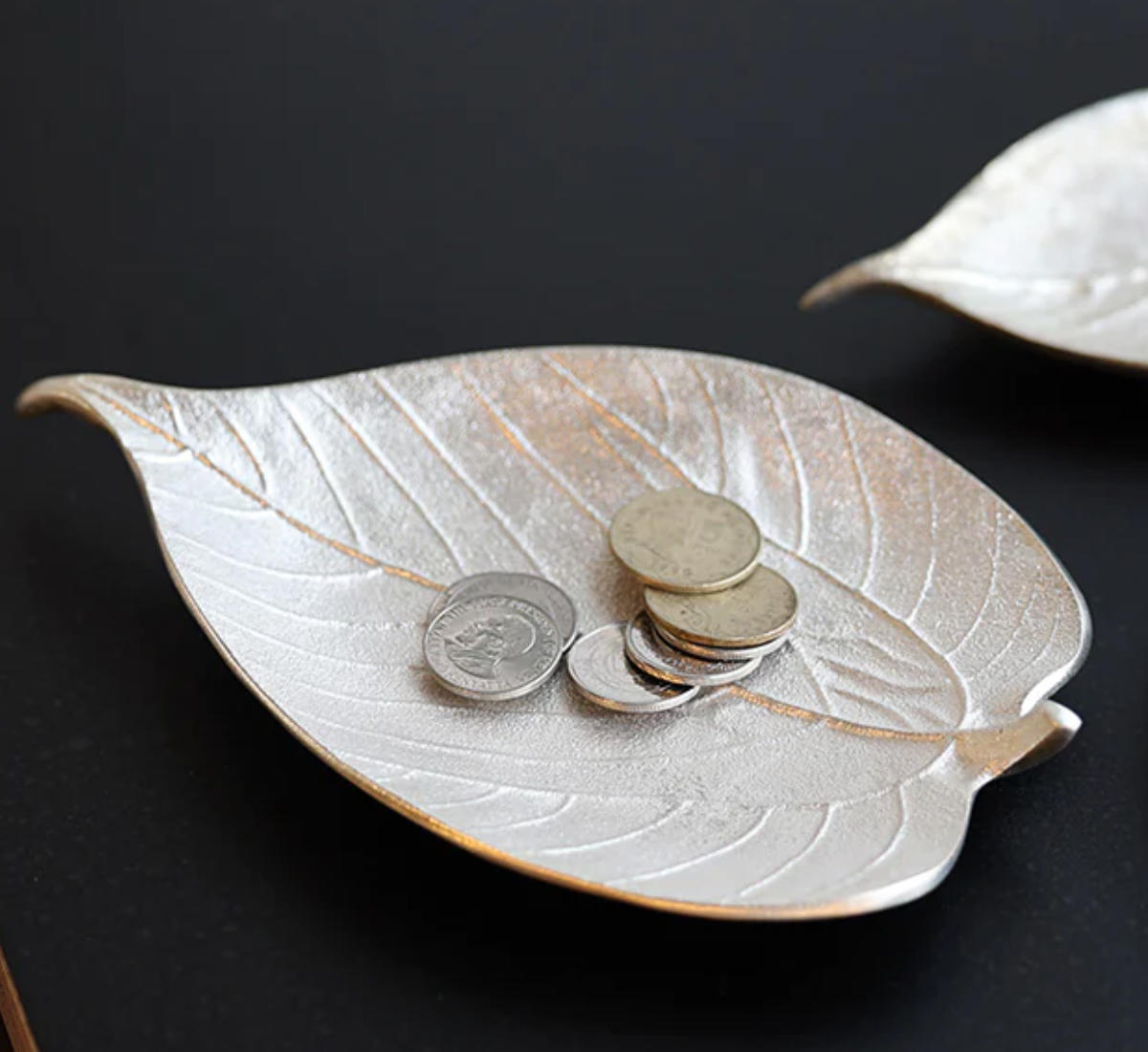 magnet アクセサリートレー LEAF TRAY L 葉 アルミニウム