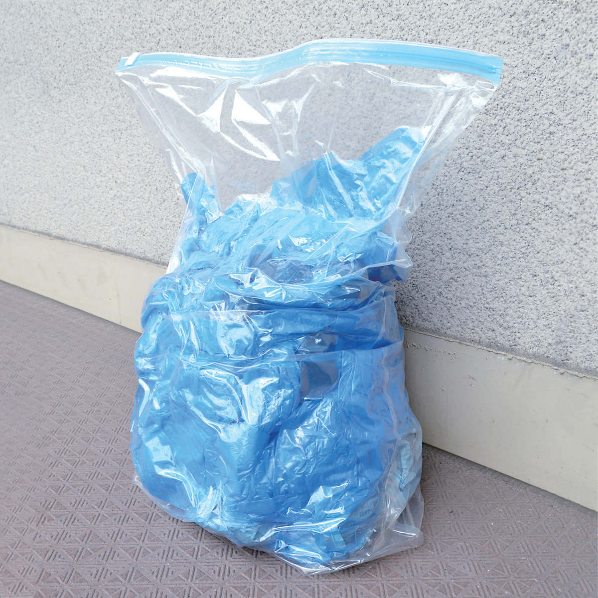 圧縮袋 防災圧縮袋 50L×2枚 防災用 （ 防災 ゴミ 圧縮 汚物 生ゴミ ごみ 廃棄物 臭い漏れ 軽減 臭わない 防災グッズ 災害用 避難用 ） | ブランド登録なし | 05