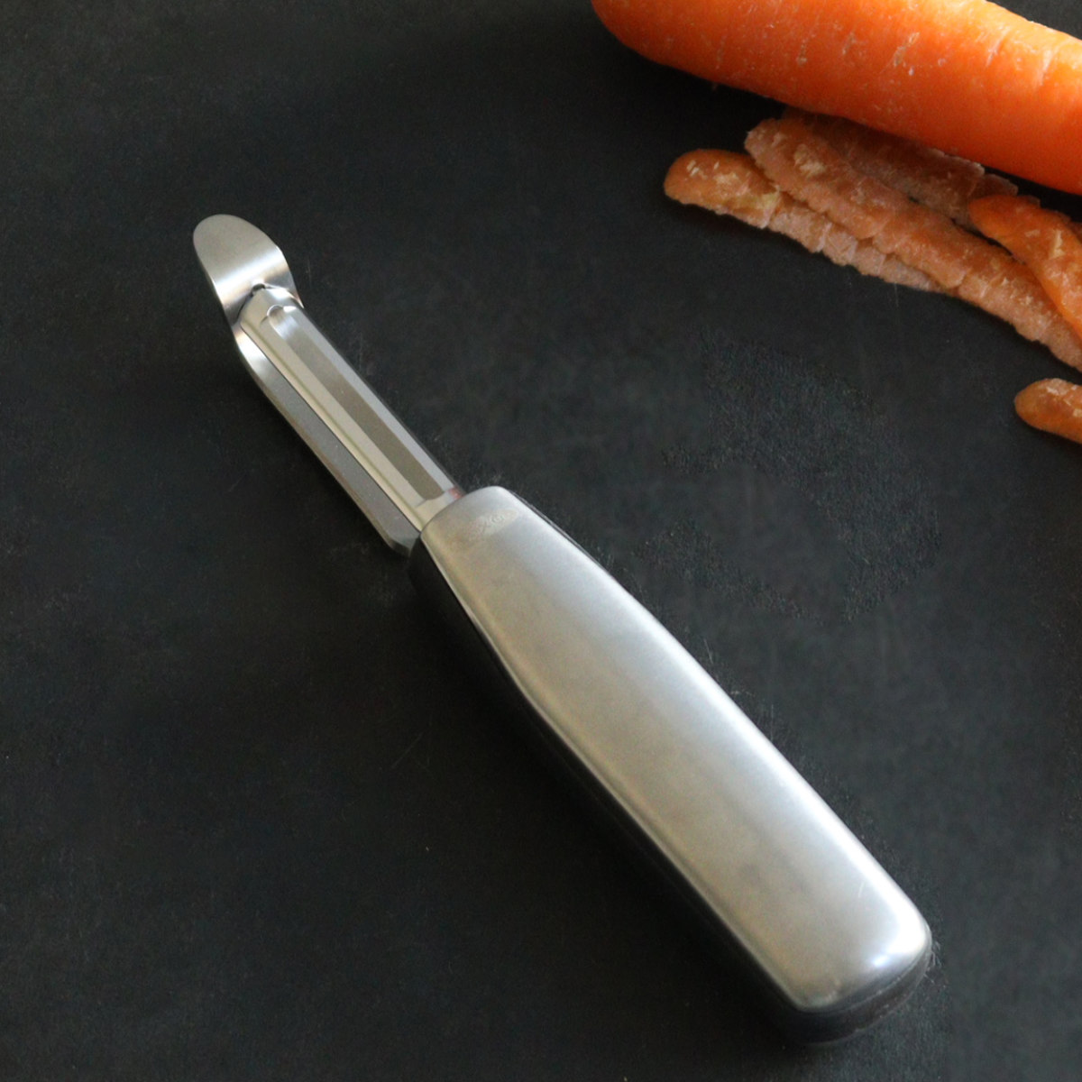 OXO（オクソー） ピーラー I字 ステンレス製 グッドグリップス 食洗機