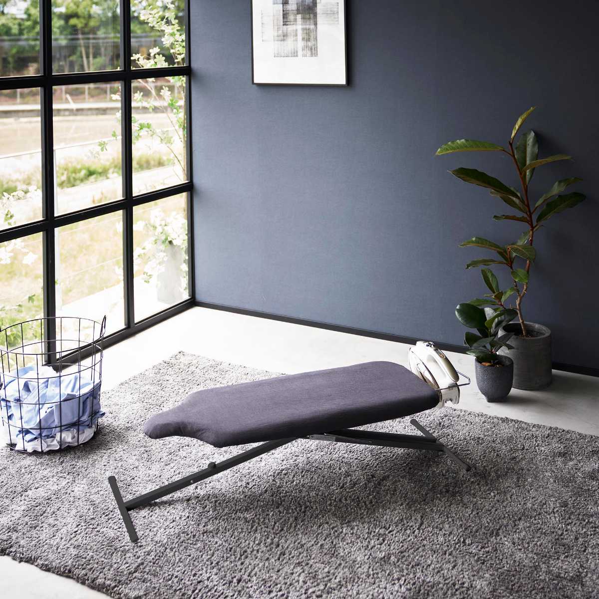 山崎実業 スタンド式人体型アイロン台 スタンダードライン ダークグレー （ 4903208021487 ヤマザキスタンダードライン アイロン台 スチームアイロン ）