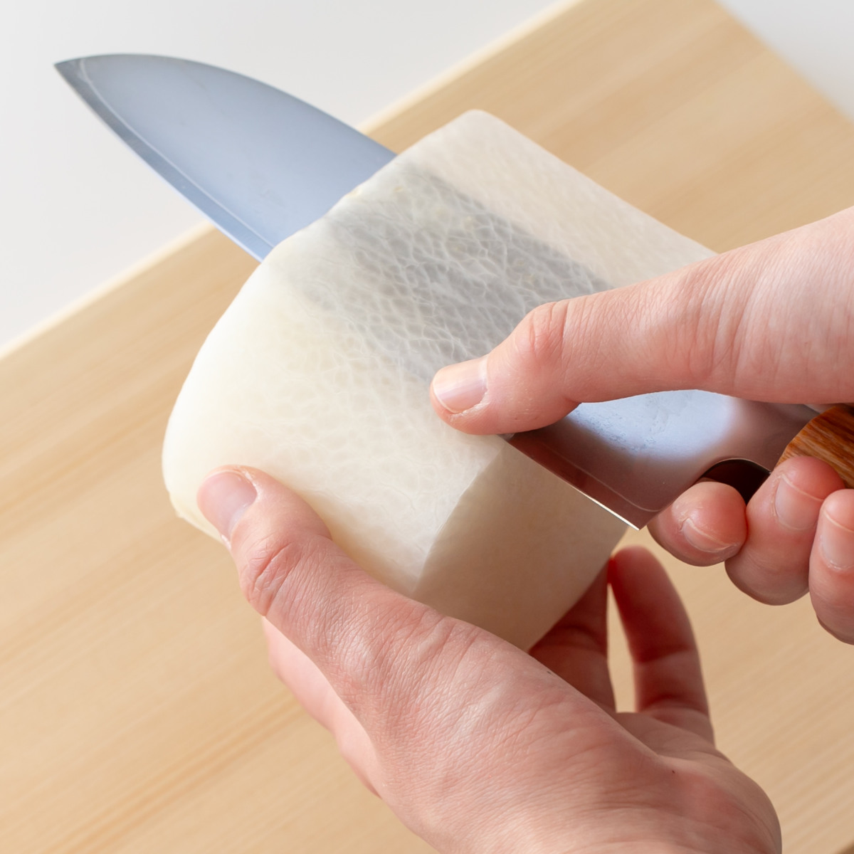 ヤクセル（YAXELL） シェフナイフ 18cm 曜 いろは 白木 日本製 牛刀