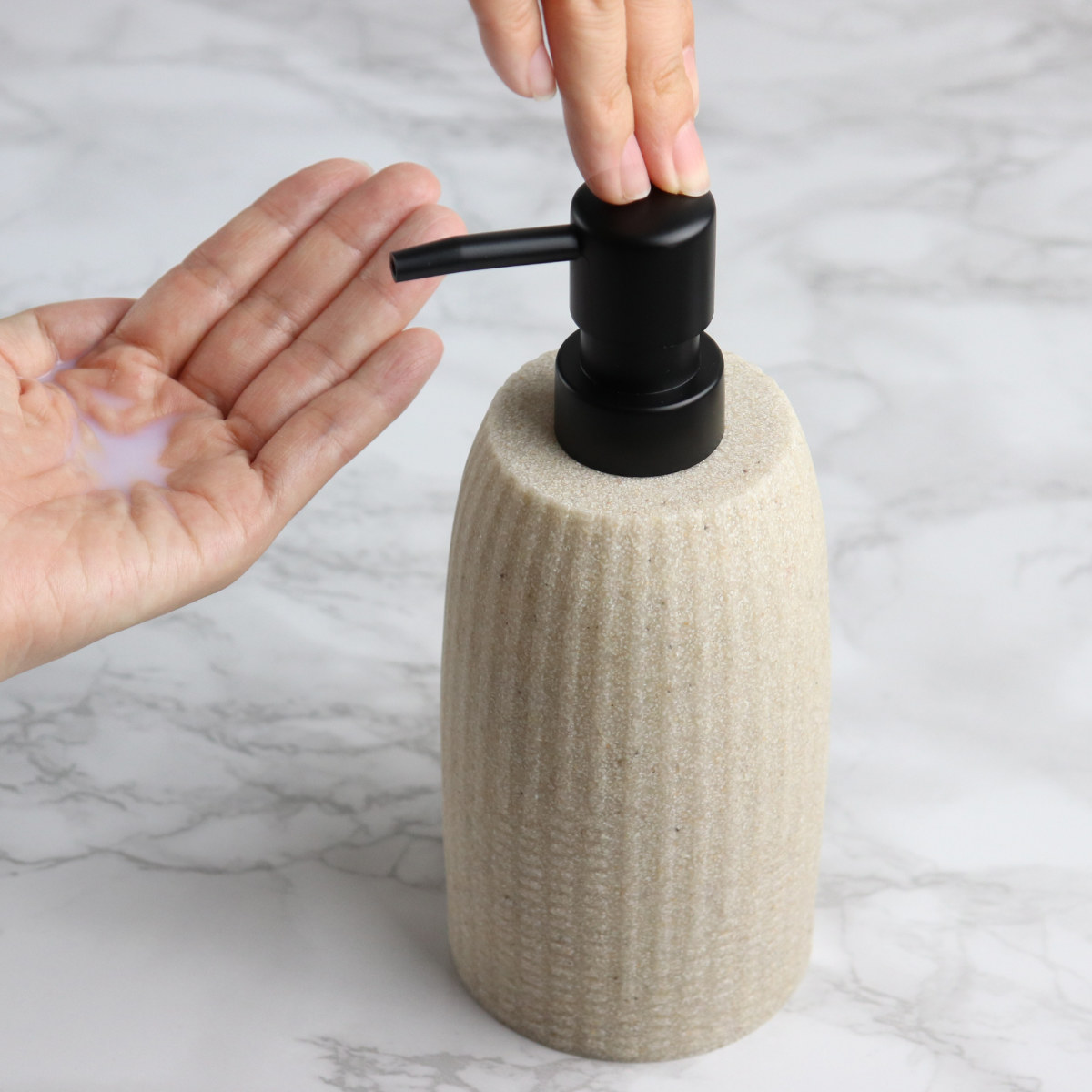 SALUS ディスペンサー レプ 液体タイプ 詰め替えボトル 460ml