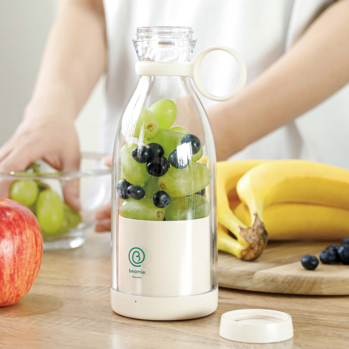 CB JAPAN（シービージャパン） 電動ミキサー BEAMIE 充電式 atomico