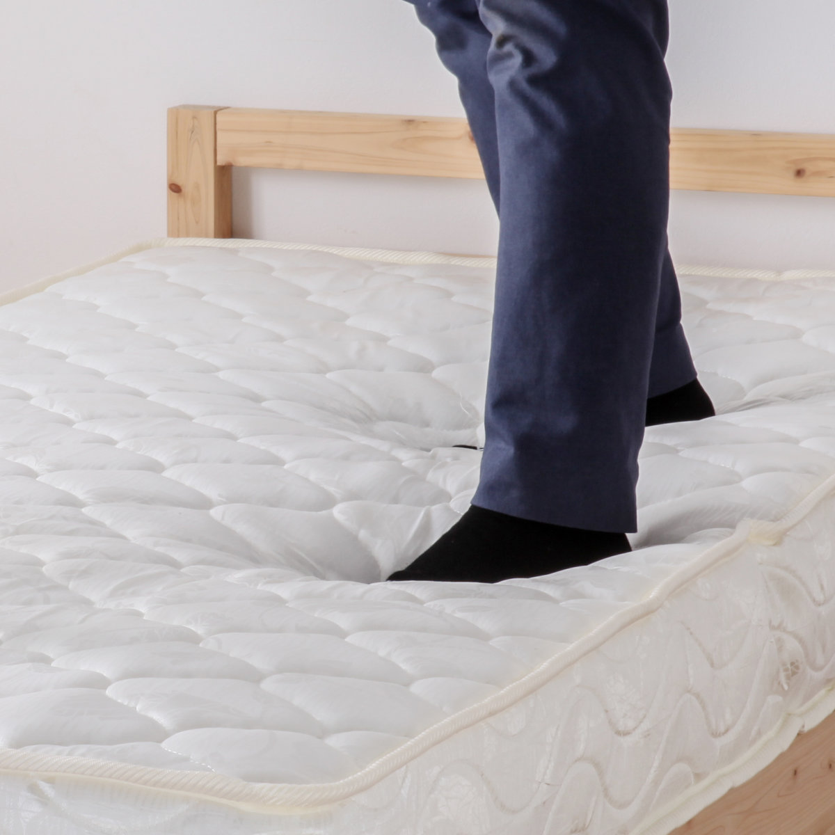 マットレス ダブル ポケットコイル 厚さ18cm 圧縮梱包 （ 140×195cm