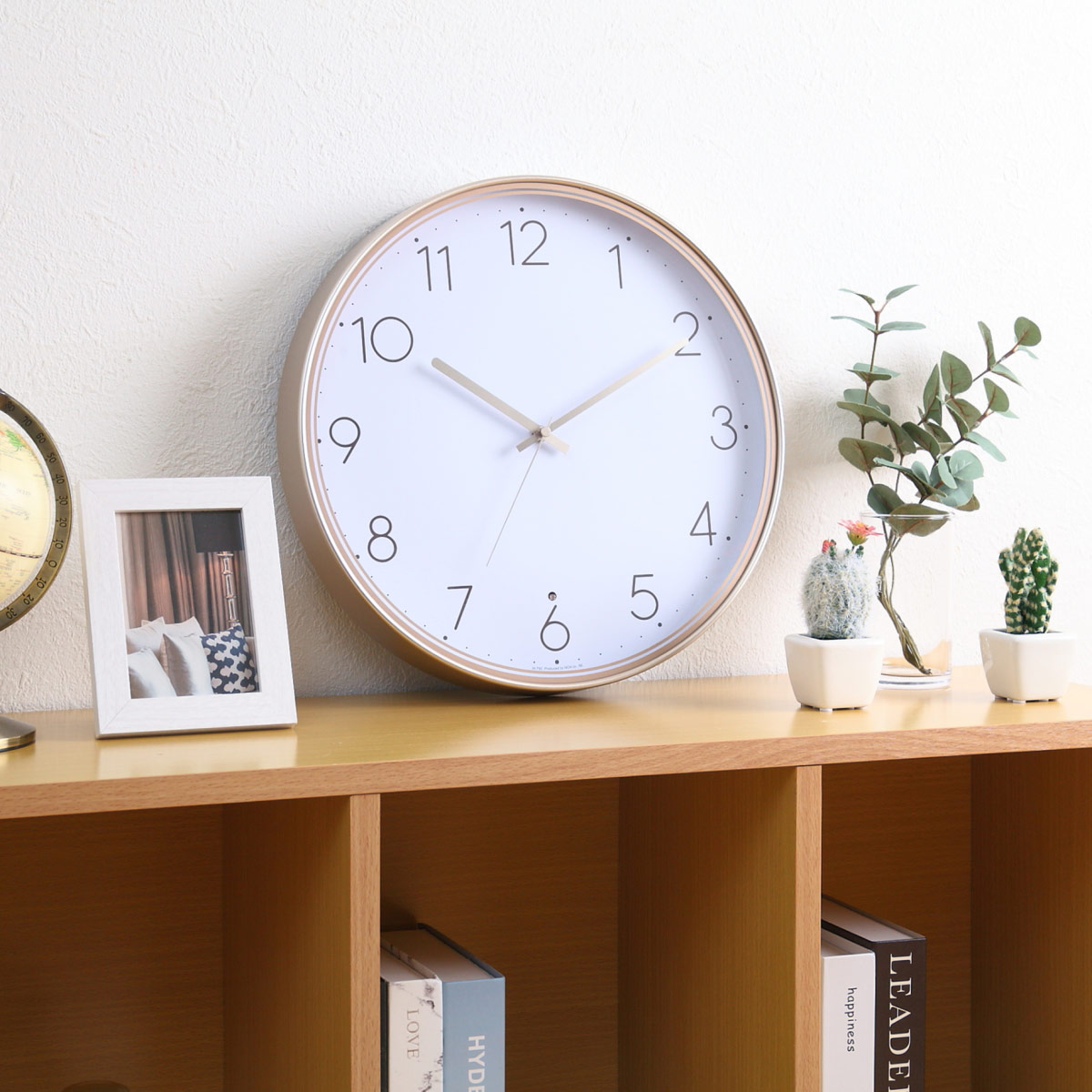 ノア精密 掛け時計 常時点灯掛時計 ルーシー ライト付き 直径35cm