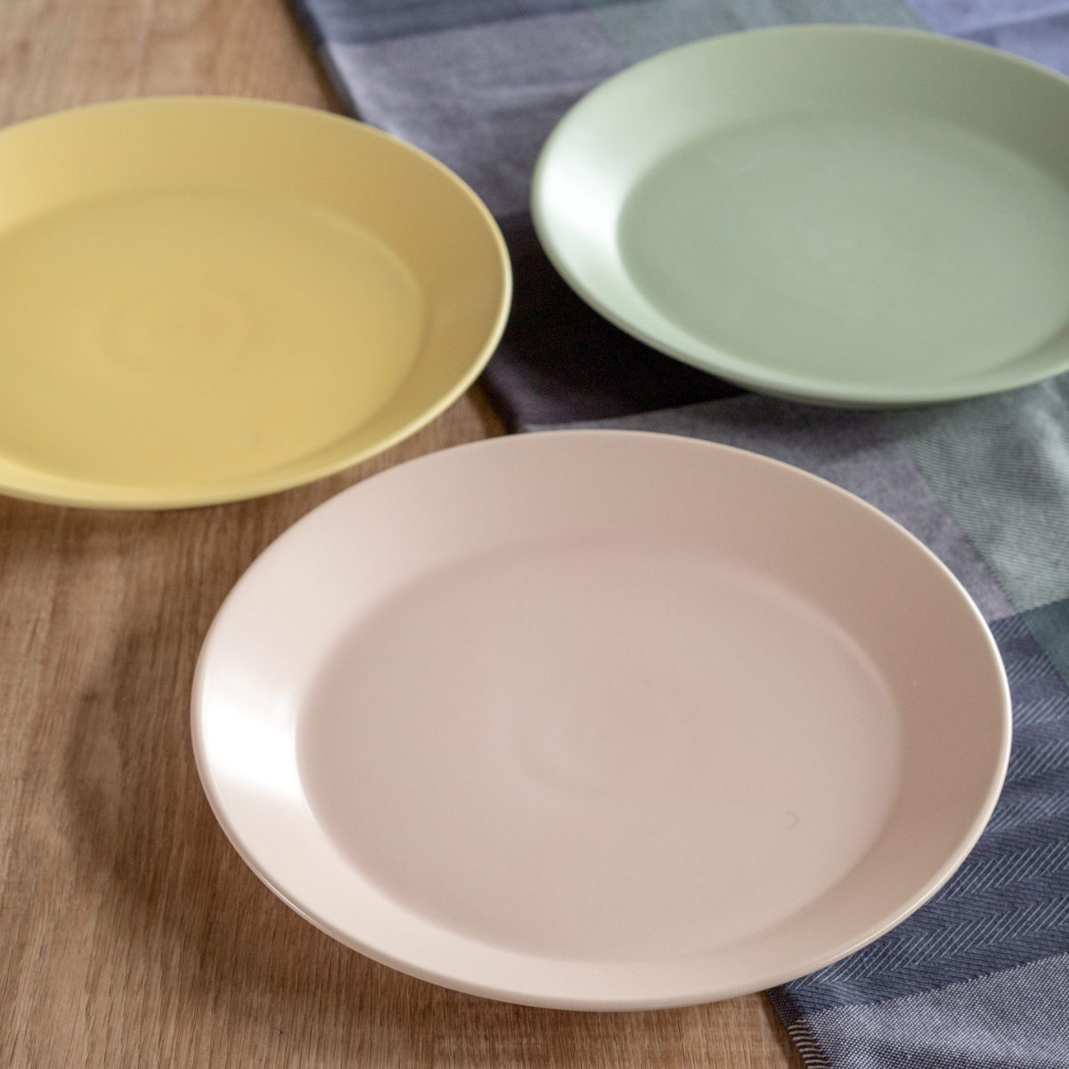 プレート 21.5cm LIKE 再生陶磁器 （ 食洗機対応 皿 お皿 中皿 パン皿