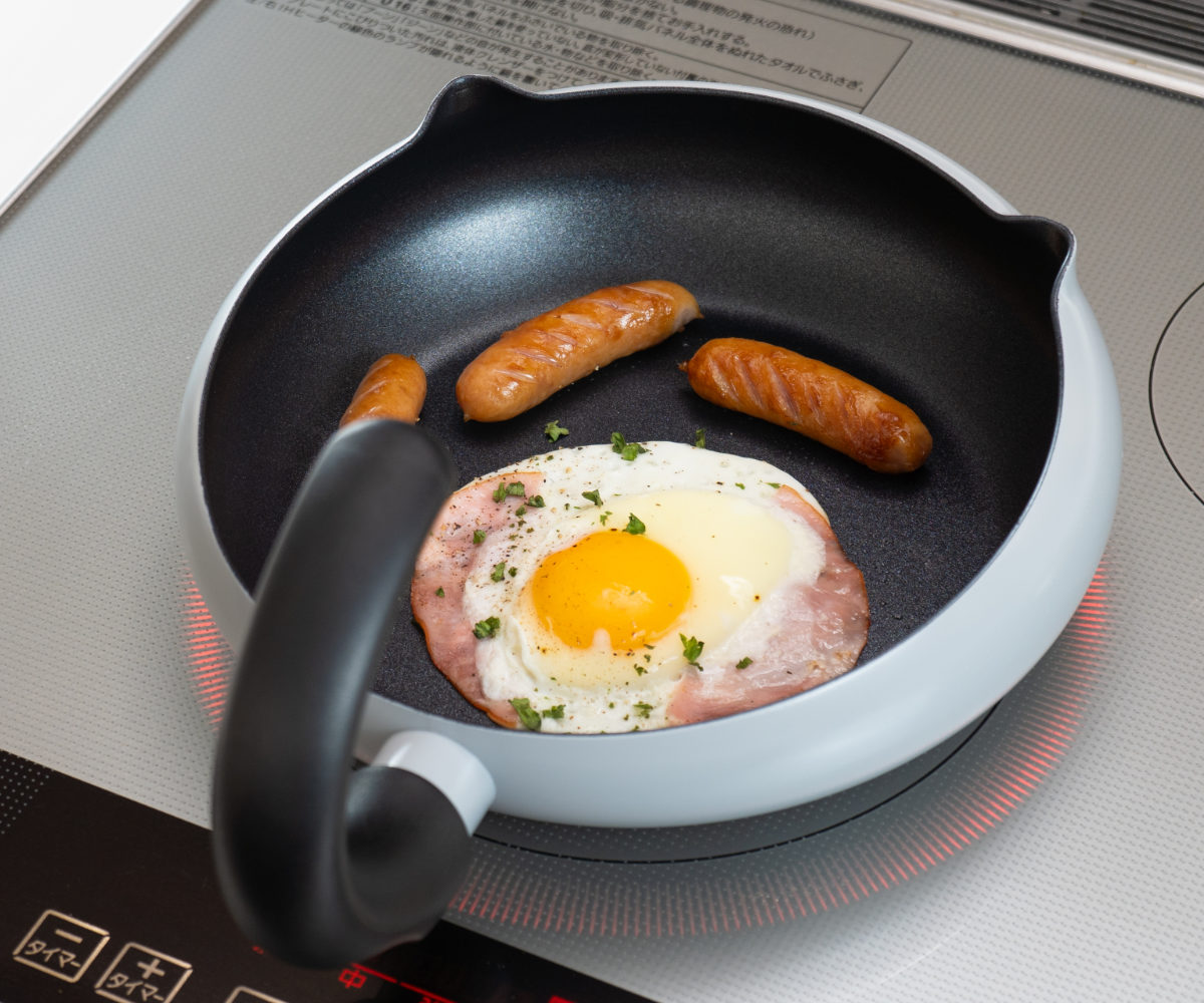 和平フレイズ フライパン 22cm ねこ型 しっぽ型持ち手 IH対応 にゃん