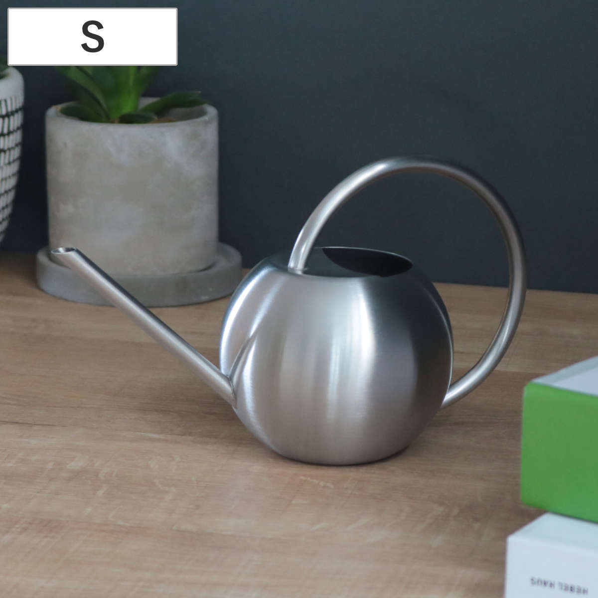 ヴィンテージ 銅製 ウォータリングポット 水差し じょうろ 如雨露 ジョウロ 楽天市場】じょうろ クラシカル ウォータリングカン B （ 如雨露