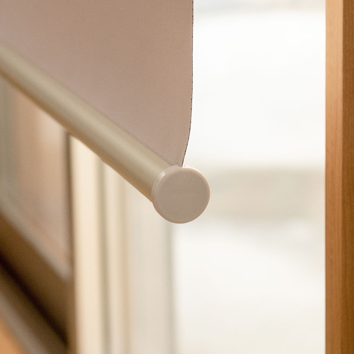 ロールスクリーン 180×220cm 遮光スクリーン 防炎 （ カーテン ロール