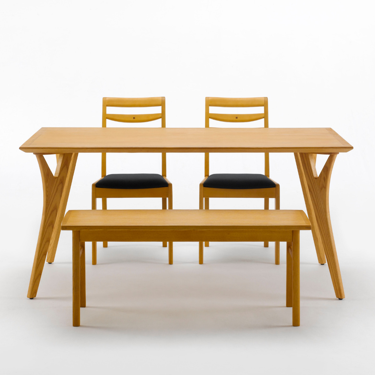 取付無料！アクタス 朝日木工 ボスコ 北欧風天然木ナチュラルダイニングテーブル✨ 取付無料！アクタス 朝日木工 ボスコ 北欧風天然木引き出し付き