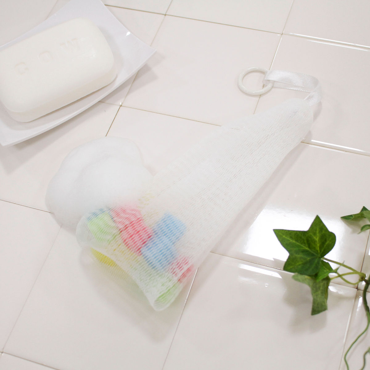 洗顔ネット 泡立ちスポンジ入 泡立てネット （ フェイススポンジ バス