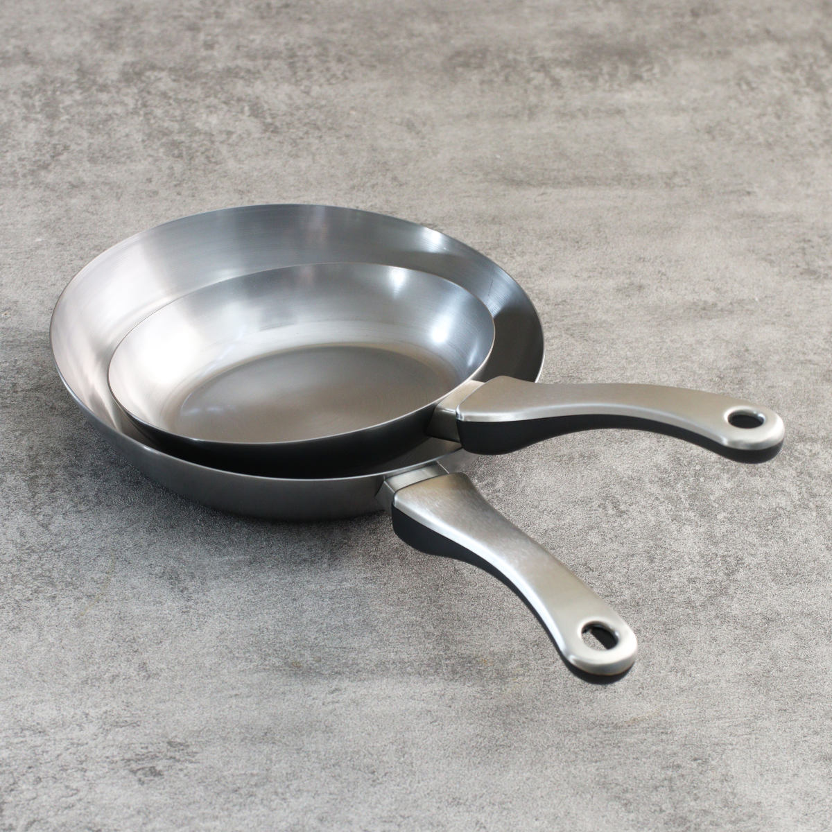鉄フライパン 2点セット 20cm 26cm IH対応 「F.」 藤田金属×近畿大学