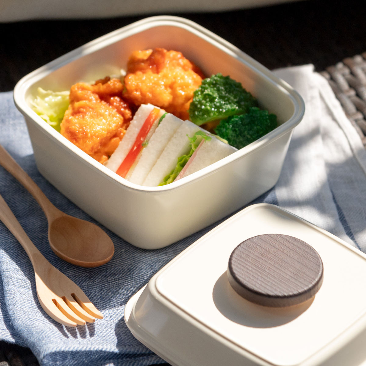 超絶デラックス福箱【ランチボックス】 正和 弁当箱 1段 650ml piatto スクエアピアットランチ （ お弁当箱