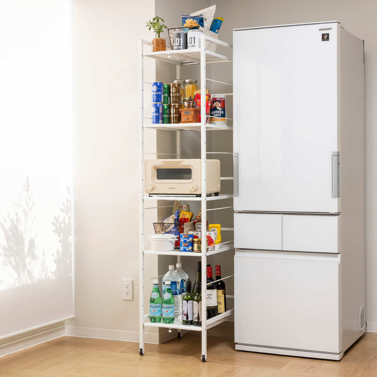 隙間家具 サン・ハーベスト キッチンストッカー 幅が伸縮できるすき間収納ラック