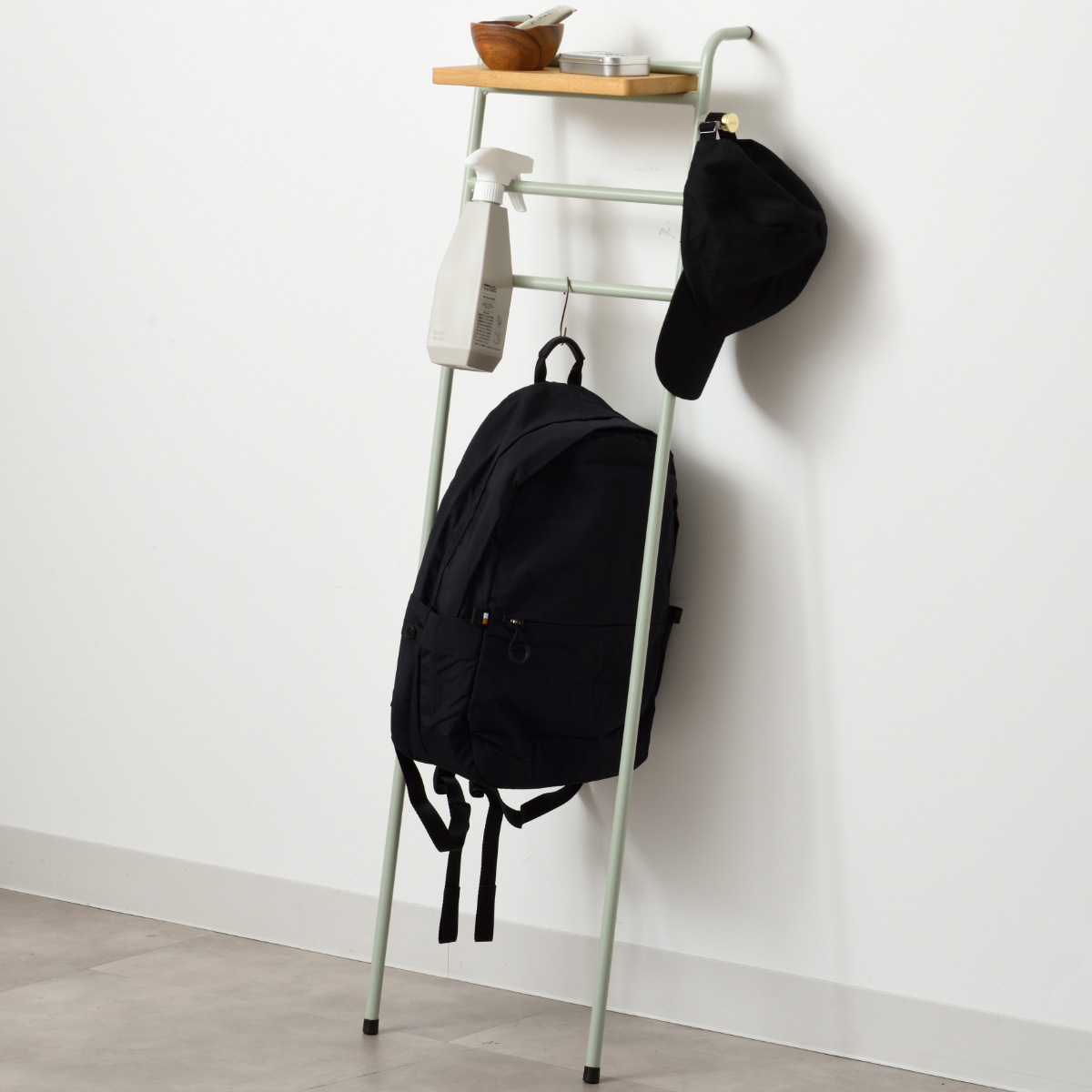 BRUNO（ブルーノ） インテリアスリムラダーラック 幅34cm スチール製