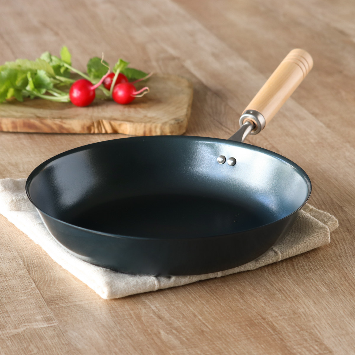 匠味（杉山金属） 鉄フライパン 23cm IH対応 匠味 日本製 （ ガス火