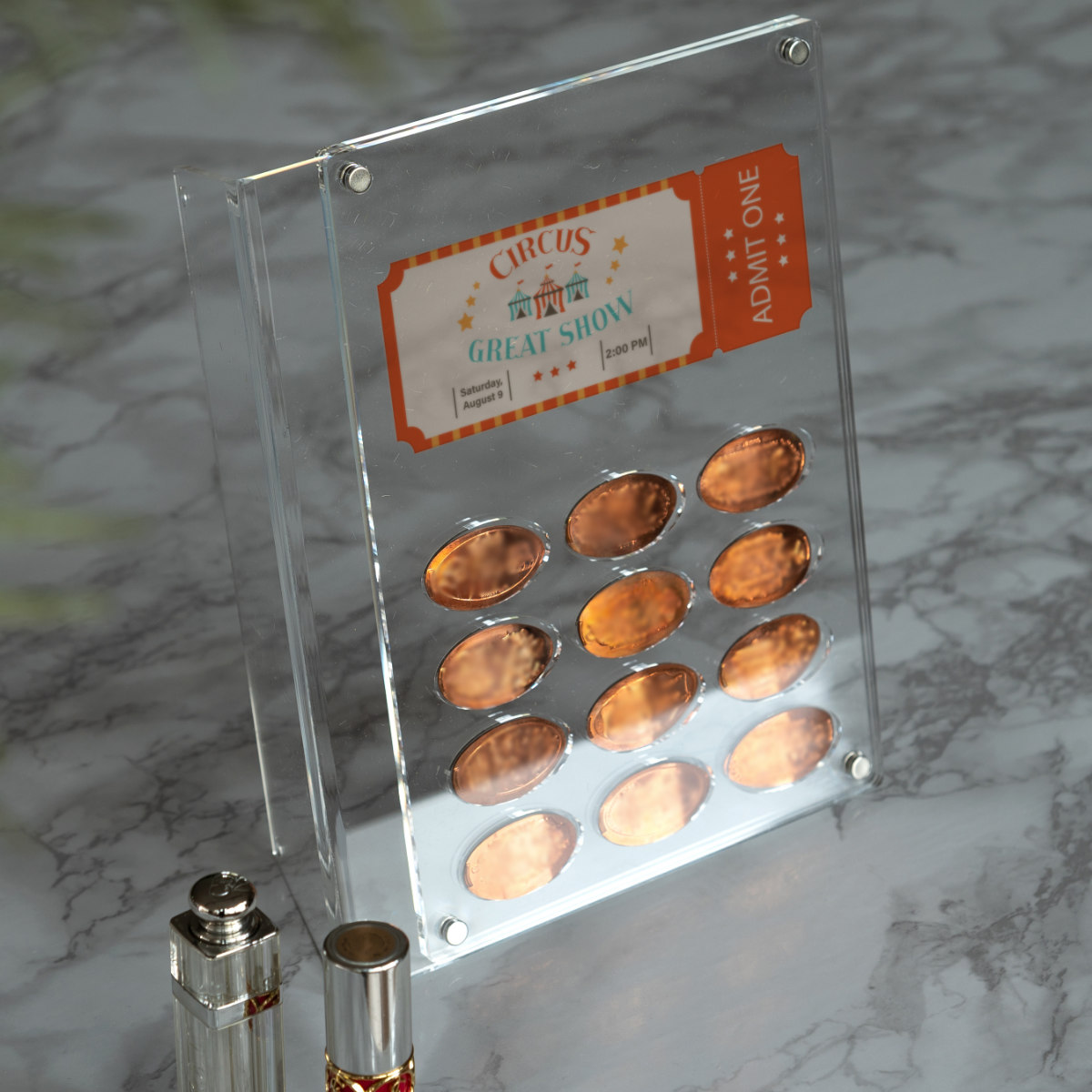 特典付き メダルフォトスタンド amenist （ 幅23×奥行7.5×高さ18cm