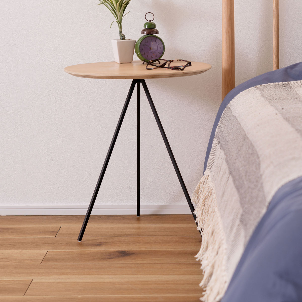 東谷 サイドテーブル 円型 高さ51.5cm アイアンレッグ 3本脚 （ 天板