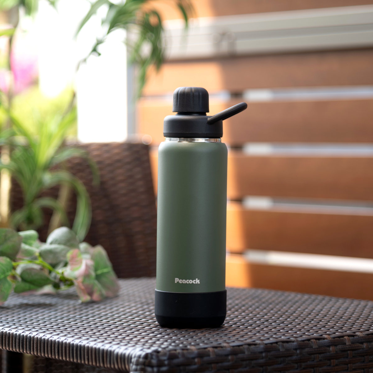 ピーコック魔法瓶工業 水筒 700ml スポーツボトル 保冷専用 （ 直飲み